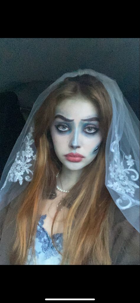 Corp Bride Costume, Corpse Halloween Makeup, Emily Corpse Bride Makeup Easy, Simple Corpse Bride Makeup, Easy Corpse Bride Costume, Corpes Bride Costume Ideas, Corpse Bride Makeup Easy, Corpse Bride Inspired Makeup, Corpse Bride Makeup Halloween