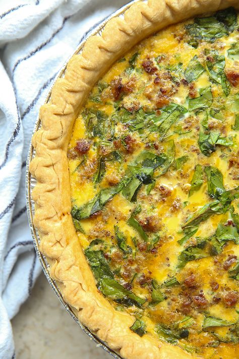 Sausage and Spinach Quiche - Real Life Dinner Sausage And Kale Quiche, Lucky Spinach Quiche, Quiche With Sausage And Cheese, Egg And Sausage Quiche, Italian Sausage Quiche Recipes, Turkey Sausage Quiche Recipes, Sausage Mushroom Spinach Quiche, Sausage Spinach Quiche Recipes, Sausage Quiche Recipes Easy