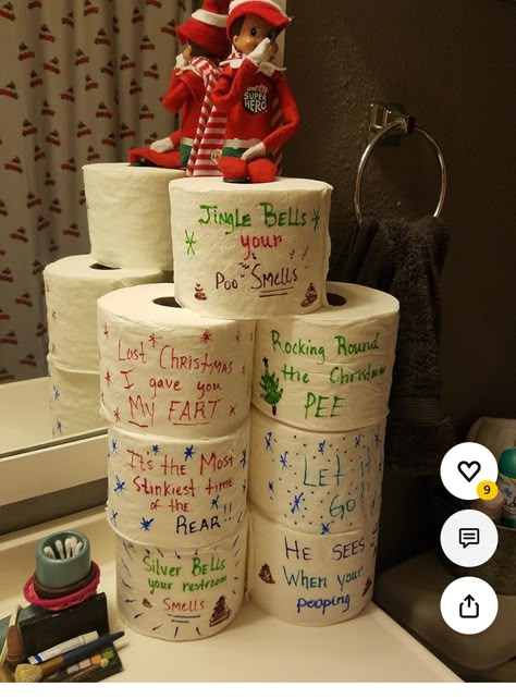 Elf Ideas Easy, Elf On The Shelf Idea, Elf Of The Shelf, Elf Funny, Cute Christmas Ideas, Elf Shelf, Awesome Elf On The Shelf Ideas, Over The Toilet, Elf On Shelf Ideas