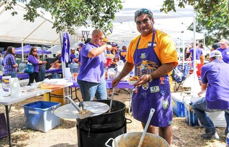 How to Pack for Your Louisiana Tailgate Party | Louisiana Travel Tailgate Setup, Lsu Tailgate, Tailgating Setup, Parking Lot Party, Ladder Golf, Camp Chairs, Lsu Game, American Snacks, Tailgate Games