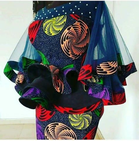 Latest Blouse Styles, Latest Ankara Skirt And Blouse Styles, Latest Ankara Skirt And Blouse, Ankara Skirt And Blouse Styles, Ankara Skirt And Blouse, African Dresses For Kids, African Fashion Skirts, Ankara Skirt, African Fashion Traditional