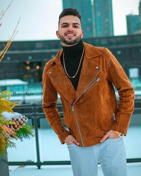 Gur Sidhu, Punjabi Singer, Dj Snake, Moving To Canada, Music Composers, Music Director, Hit Songs, Music Genres, Net Worth