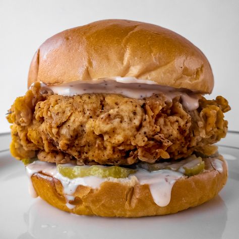 Seitan Fried "Chicken" Chicken Seitan, Vegan Buttermilk, Seitan Chicken, Vinegar Chicken, Seitan Recipes, Fried Chicken Recipe, Chicken Sandwiches, Vital Wheat Gluten, Chicken Fried