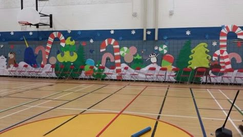 ELF themed Christmas Concert School Christmas Concert Decorations, School Gym Christmas Decorations, Christmas Concert Decorations, Deck The Halls School Ideas, Christmas Toyland, Christmas Stage Decorations, Christmas Concert Ideas, Christmas Hallway, Winter Display