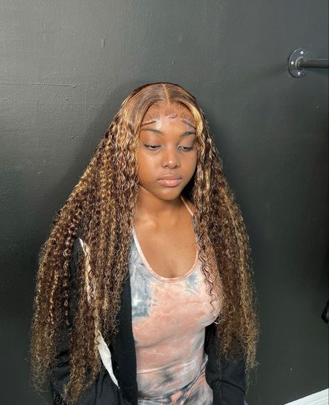 Wet And Wavy Highlight Wig, Curly Blonde Wigs For Black Women, Edges On Curly Wig, Blonde Wet And Wavy Lace Front Wig, Deep Wave Colored Wigs, Brown Wet And Wavy Wig, Wet And Wavy Wig Styles, Highlight Deep Wave Wig, Natural Colored Hair