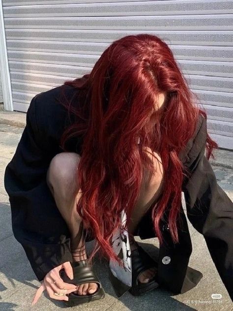 Long Maroon Hair, Red Dyed Hair Aesthetic, Maroon Hair Aesthetic, Dark Red Hair Aesthetic, Maroon Red Hair, Scarlet Hair, Red Brown Hair Color, Wlw Aesthetic, Nerd Aesthetic