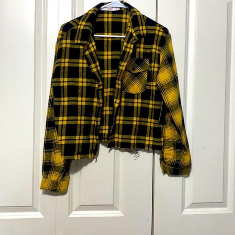 Yellow and black never worn flannel size small Cher And Dionne, Love For Humanity, Patchwork Flannel, Jacket Aesthetic, Yellow Flannel, Womens Flannel Shirt, Slim Fit Dress Shirts, Flannel Tops, Flannel Jacket