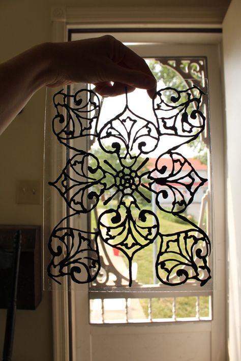 Stained glass is a beautiful thing and I am lucky enough to have a front door that's surrounded by it! Unfortunately that front door is 151 ... Stained Glass Tutorial, Diy Stained Glass Window, Stained Glass Cookies, Diy Staining, Glass Paint, Stained Glass Diy, Stained Glass Crafts, Glass Projects, Faux Stained Glass