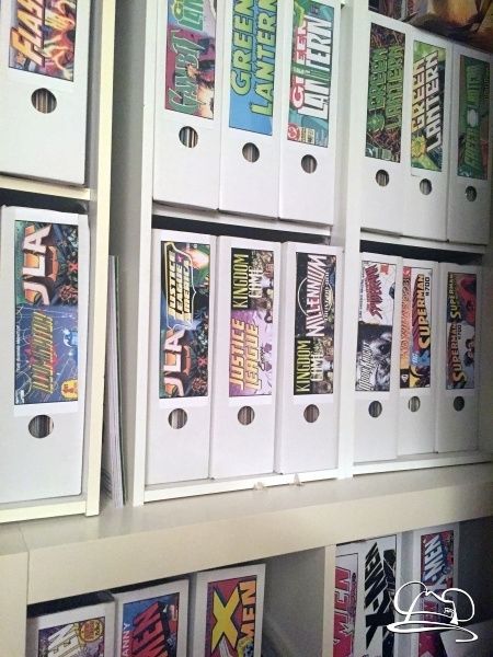 A different way of storing comic books other than using the standard boxes. Book Storage Ideas Diy, Comic Book Storage Ideas, Comic Book Organization, Comic Organization, Comic Book Rooms, Book Storage Ideas, Comic Storage, Comic Book Room, Comic Book Display