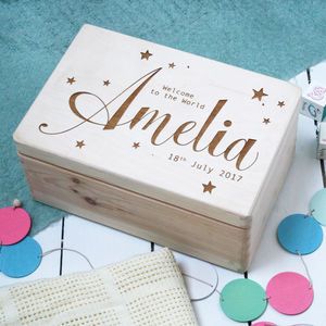 Personalised Wooden New Baby Keepsake Box - baby & child sale Personalised Wooden Box, Baby Memory Box, Engraved Wooden Boxes, Memories Box, Baby Storage, Baby Keepsake Box, Tiny Clothes, Diy Bebe, Baby Gift Box