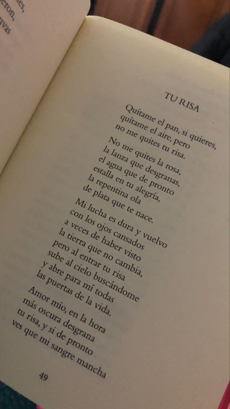 Poems In Spanish, Poemas Aesthetic, Spanish Poems, Spanish Poetry, Magic Quotes, Pablo Neruda, Spanish Words, Inspirational Phrases, Love Phrases