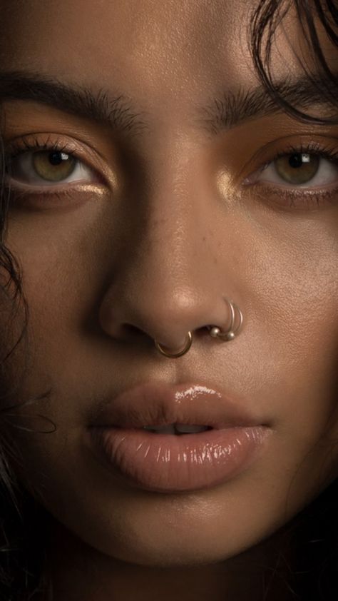 Nose Ring With Septum, Aesthetic Face Piercings, Nose Ring For Round Face, Three Nose Piercings, Septum And Nose Ring, Dainty Face Piercings, Cool Piercings Face, Face Piercings Women, Face Piercing Ideas