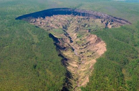 hell crater Climate Warming, Boreal Forest, Dante Alighieri, Ancient Forest, Frozen In Time, Ancient Aliens, Underworld, Ancient History, Aerial View