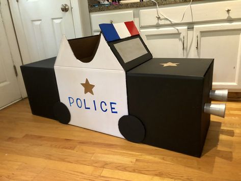 Police car diy Police Cardboard Box Car, Police Car Costume Diy, Diy Police Car Cardboard Boxes, Police Car Wagon Halloween, Police Car Cardboard, Police Officer Crafts, New Games For Kids, Cars Halloween Costume, Kids Police Car