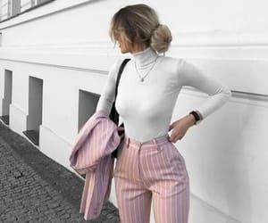 6th Form Outfits, Form Outfits, Young Professional Outfits, Work Outfits Frauen, Work Attire Women, Summer Business Casual Outfits, Sixth Form Outfits, Sixth Form, Corporate Attire