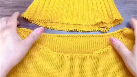 How to Shorten a Turtleneck Sweater you don't like Into a 5cm Mid-Neck Sweater at Home Neck Problems, Mock Turtleneck Sweater, Sweater Refashion, Short Neck, Big Sweaters, Ribbed Turtleneck Sweater, Turtle Neck Jumper, Clothes Diy, Roll Neck Jumpers