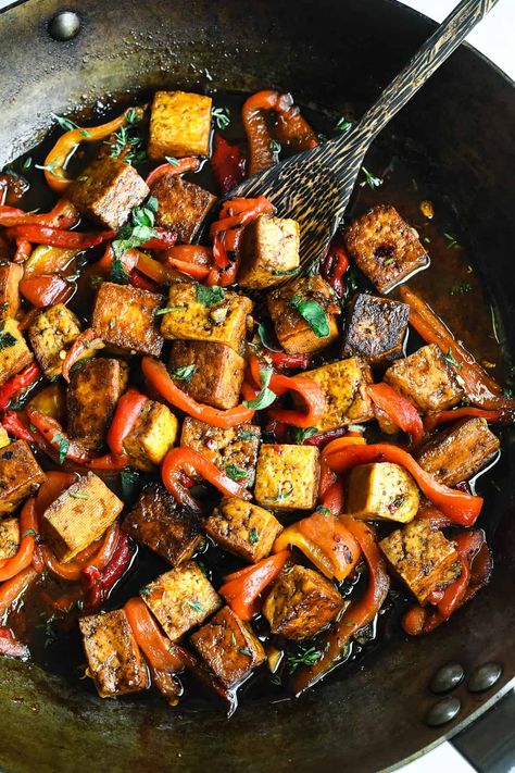 Is Tofu Healthy, Balsamic Tofu, What Is Tofu, Balsamic Vinegar Recipes, Balsamic Marinade, Pan Fried Tofu, Alzheimers Activities, Vegan Tofu, Tofu Dishes