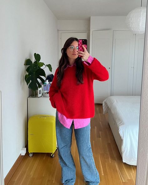 we have grandpa style today 🎀 and a new book to read | Instagram Fall Winter Outfits Colorful, Fashion Outfits Colourful, Winter Outfits Aesthetic Colorful, Cute Colorful Fall Outfits, Colorful Outfits Winter, Casual Dress Work Outfit, Winter Colour Outfits, Colourful Academia Outfit, Colourful Street Style