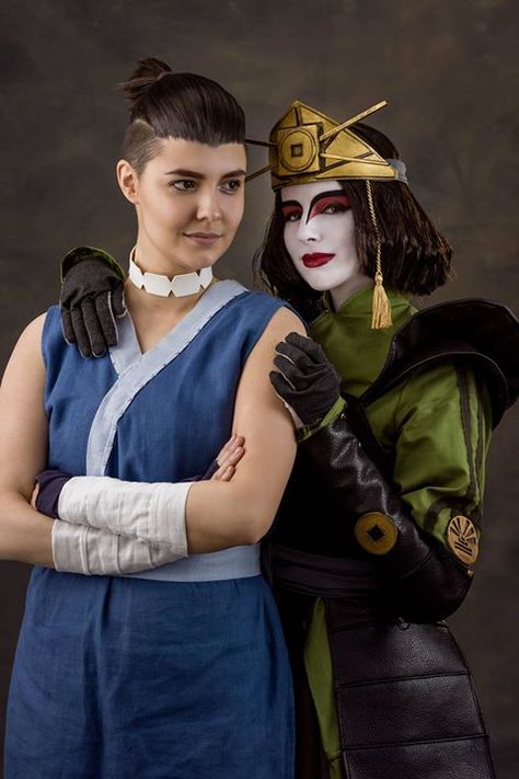 Suki by siana.crafts (Instagram) Sokka by Erlkoenigin  Find more pictures on Facebook http://ift.tt/2G4mtpH Suki And Sokka Costume, Sokka Costume, Sokka Suki, Suki And Sokka, Cosplay Photography, Legend Of Korra, Couples Costumes, Avatar The Last Airbender, The Last Airbender