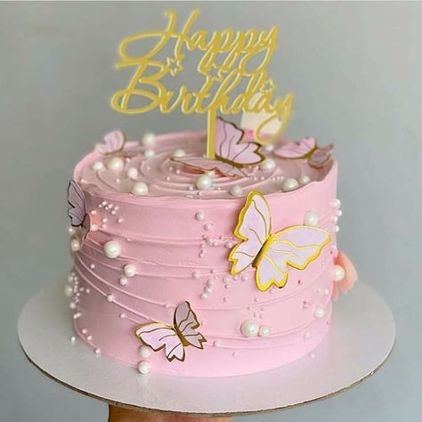 Simple Cakes For Girls Birthday, Cake Kupu Kupu, Best Cake Designs Birthday, Half Kg Cake Design For Birthday, Pastel Color Rosa, Simple Butterfly Cake, Birthday Cakes Butterfly, Girly Cake Ideas, Butterfly Cake Design