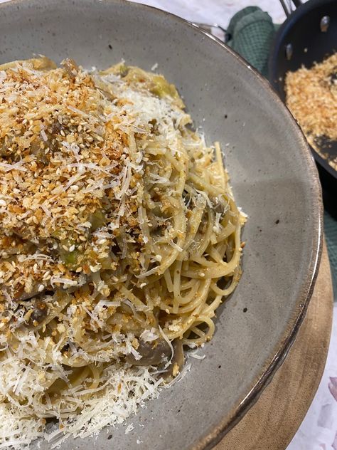 Miso Mushroom & Leek Pasta — The Homestead Pantry | Recipe Collection Miso Mushroom And Leek Pasta, Mushroom Leek Pasta, Homestead Pantry, Chilli Soup, Mushroom Leek, Pantry Recipe, Leek Pasta, Gluten Free Spaghetti, Soup Base