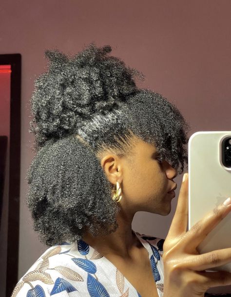 Cabello Afro Natural, Beautiful Black Hair, Quick Natural Hair Styles, Natural Hairstyle, Perfect Hairstyle, Natural Afro Hairstyles, 4c Natural Hair, Pelo Afro, Hair Aesthetic