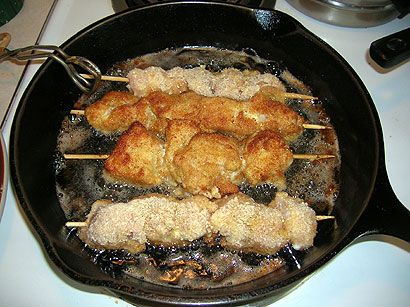 Meat On A Stick Recipes, Ukrainian Dinner, Slavic Recipes, Ukraine Food, Ukrainian Dishes, Meat On A Stick, Polish Foods, City Chicken, Ukrainian Food