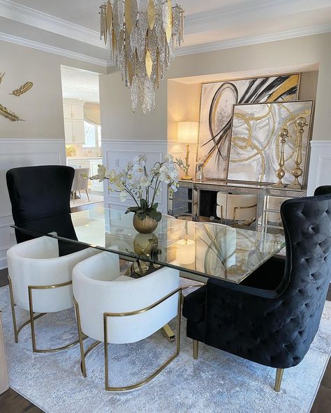 Dining Room Glam, Glam Living Room, زجاج ملون, Dining Room Table Decor, Future Apartment Decor, Luxury Dining Room, Living Room Decor Cozy, Apartment Decor Inspiration, Luxury Dining