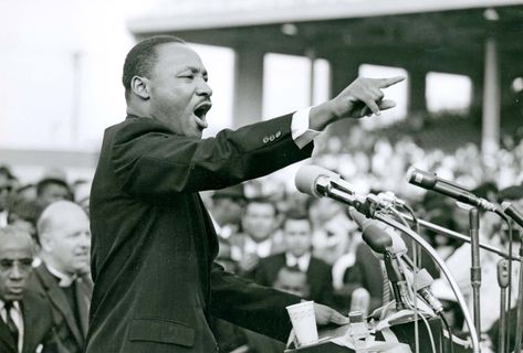 I Have A Dream Speech, Dr Martin Luther King Jr, Mlk Jr, Dr Martin Luther King, Civil Rights Leaders, Martin Luther King Day, Kings Day, Memorable Quotes, Civil Rights Movement