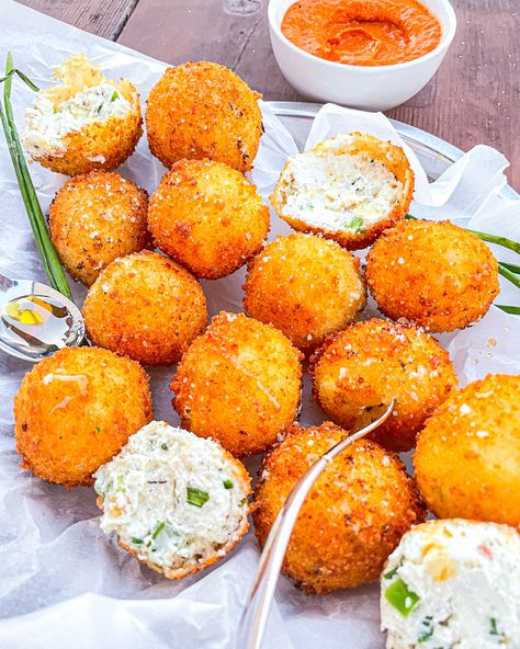 Goat Cheese Fritters, Goat Cheese Snacks, Cheese Fritters, Vegetarian Starters, Goat Milk Recipes, Goat Cheese Appetizer, Fried Goat Cheese, County Sligo, Change Time