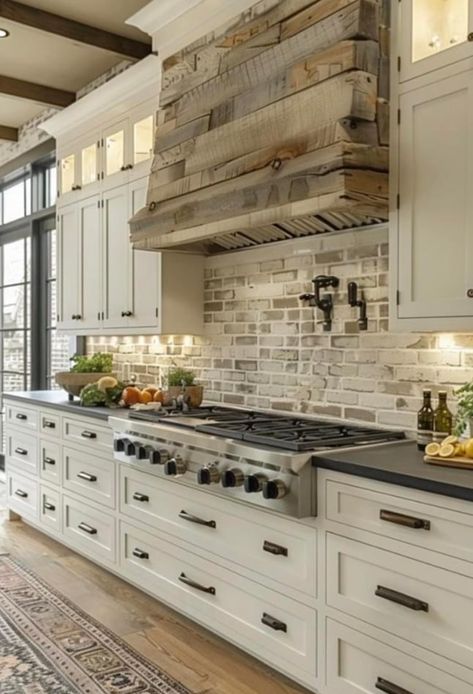 Mountain Farmhouse, Farmhouse Kitchen Backsplash, Brick Backsplash, Cabinets And Countertops, Farmhouse Kitchen Design, Cabin Kitchens, Kitchen Farmhouse, Stunning Kitchens, Farmhouse Wall Decor