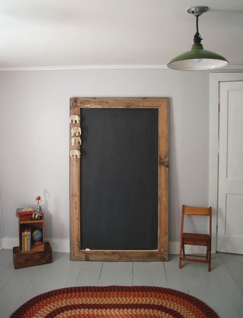 If we end up doing a chalkboard calendar this might be a good cheap option  DIY Giant Chalkboard | The Merrythought Giant Chalkboard, Chalkboard Crafts, Recycled Pallet, Diy Chalkboard, Chalkboard Wall, Chalkboard Paint, Chalkboard Art, Pallet Projects, Frame Display