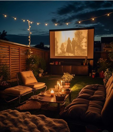 Cozy Bedroom Sitting Area Master Suite, Cozy Exterior House, Lofi Girl, Balkon Decor, Backyard Movie Nights, Backyard Designs, Garden Inspo, Backyard Movie, Cozy Backyard