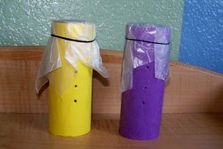 Toilet paper roll Kazoos Toilet Paper Roll Ideas, Diy Horns, Easter House, Instrument Craft, Rainy Days And Mondays, Peter And The Wolf, Plates Ideas, Paper Roll Art, Babysitting Crafts