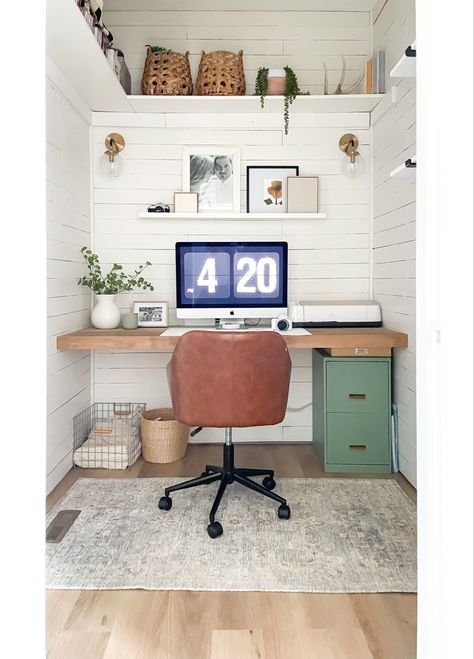 Shiplap office Cloffice leather desk chair built in desk Organic Modern Home Office, Closet Office Ideas Small Walk In, Closet Turned Office, Blonde Vinyl, Cloffice Ideas, Work From Home Space, Organic Modern Home, Beachy Blonde, Closet Desk