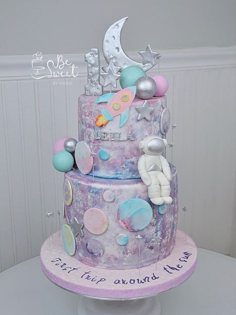 Iridescent Cake, Outer Space Cake, Princess Theme Cake, Astronaut Birthday, 4th Birthday Cakes, Baby Birthday Themes, Space Birthday Party, 2nd Birthday Party Themes