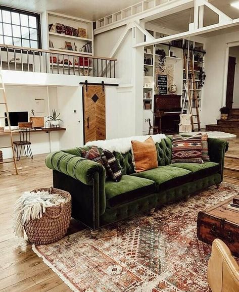 Green Couches, Colorful Eclectic Living Room, Industrial Interior Style, Furnitur Ruang Keluarga, Green Couch, Green Velvet Sofa, Vintage Industrial Furniture, Eclectic Living Room, Green Sofa