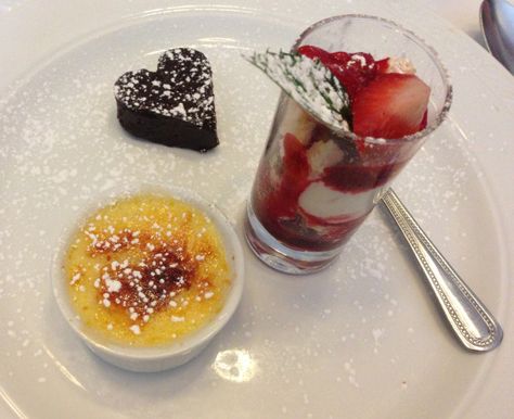 Dessert trio cream brûlée, mini brownie and Eton mess Dessert Trio, Trio Of Desserts, English Country Wedding, Country Manor House, Mini Brownies, Desserts Ideas, Country Manor, Dessert Station, Eton Mess