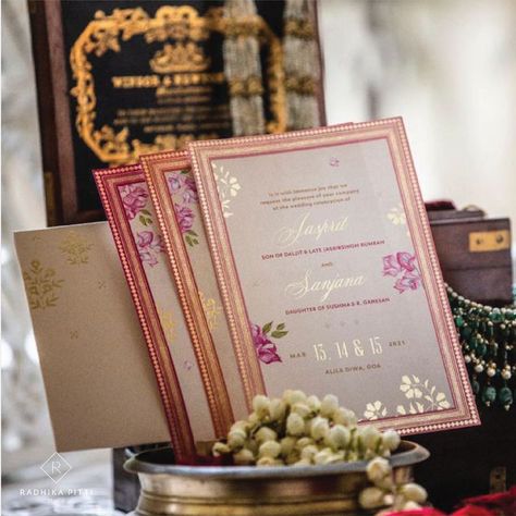 @radhikapittistudio on Instagram: “Can't believe it's been a year since we got to be a part of this love story! Sanjana and Jaspreet wanted a delicate invite with a vintage…” South Indian Wedding Invitation, Invitations Card Design, Wedding Invitations Card, Indian Invitation Cards, Indian Invitations, Hindu Wedding Invitation Cards, Simple Wedding Cards, Wedding Card Design Indian, Indian Wedding Invitation