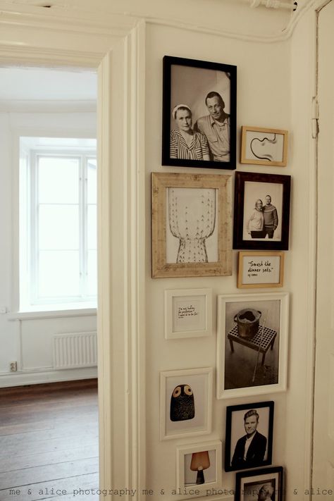 Narrow Picture Wall Ideas, Tall Narrow Gallery Wall, Narrow Wall Photo Display, Small Frames On Wall Ideas, Gallery Wall On Small Wall, Narrow Picture Wall, Minimal Photo Wall, Narrow Wall Gallery Ideas, Vertical Photo Wall