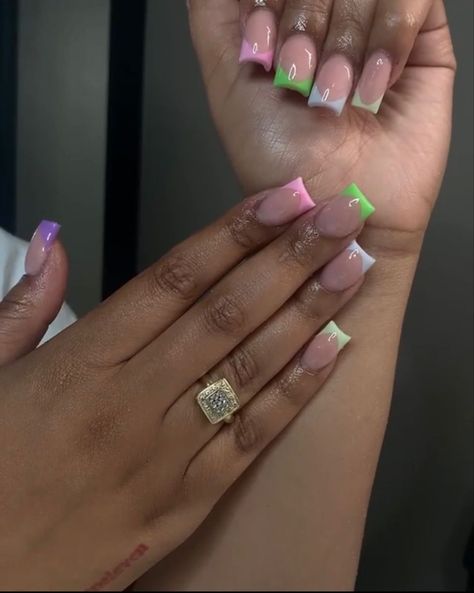 Different Color French Tip Nails, French Tip Shorties, Shorties Acrylic Nails, 2022 Nails, Acrylic Toe Nails, Work Nails, Classy Acrylic Nails, Dope Nail Designs, Short Square Acrylic Nails