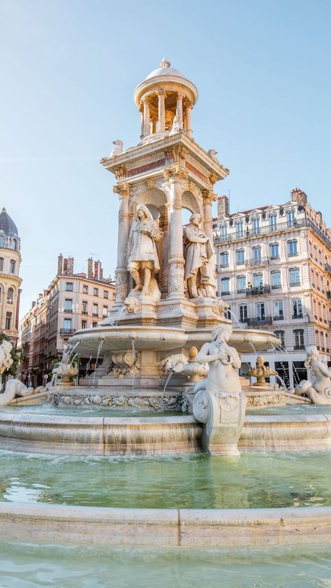 Lyon City, Europe Bucket List, France Aesthetic, France Photography, Voyage Europe, Places In Europe, Lyon France, European Vacation, Europe Travel Destinations