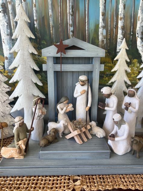 Display Nativity Scene, Lladro Nativity Set, Nativity Sets Display, Manger Scenes Nativity, Willow Tree Nativity Set, Nativity Scene Display, Willow Tree Nativity, Nativity Manger, Nativity Stable