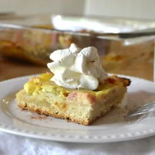 Rhubarb Kuchen - Crafty Cooking Mama Rhubarb Kuchen, Rhubarb Custard Cake, Yeast Cake, Baked Haddock, Rhubarb Custard, Rhubarb And Custard, Custard Cake, Rhubarb Recipes, Chewy Chocolate Chip