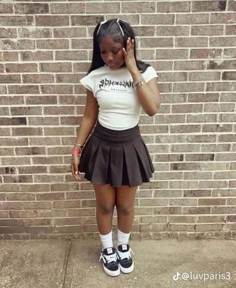 Cute Highschool Outfits, Printed Blouses, Ig Pics, Fly Outfit, Cute Birthday Outfits, Cute Skirt Outfits, Fasion Outfits, Stylish Summer Outfits, Cute Lazy Day Outfits