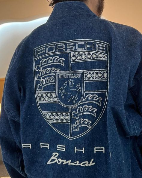 Porsche Clothes, Porsche Outfit, Porsche Clothing, Porsche Jacket, Denim Inspiration, Cool Outfits For Men, Outfit Style, 로고 디자인, Mens Streetwear