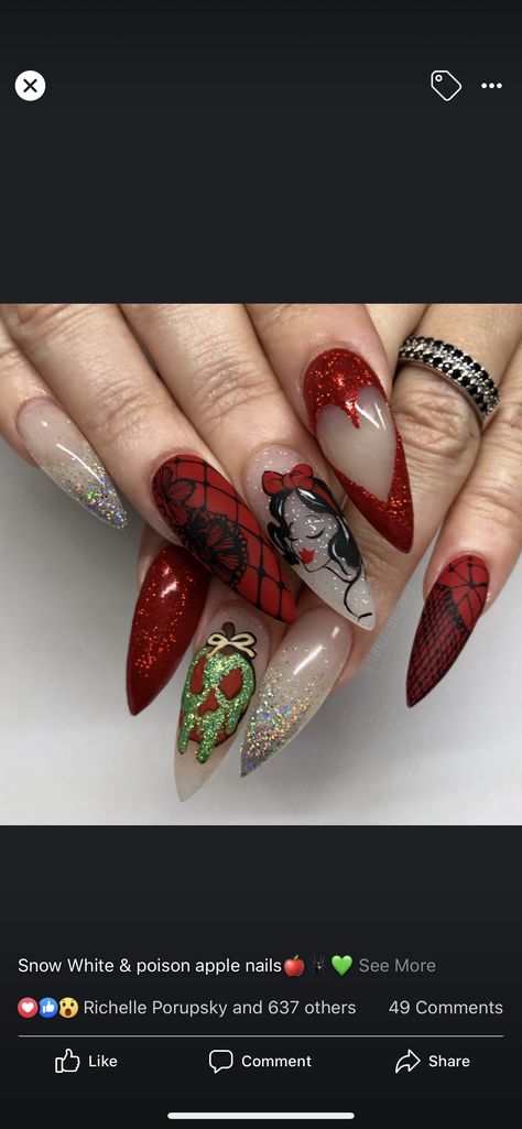 Once Upon A Time Nails Ideas, Snow White Halloween Nails, Snow White Nails Designs Disney, Snow White Inspired Nails, Snow White Nail Art, Disney Princess Inspired Nails, Snow White Nails Designs, Bee Acrylic Nails, Beauty And The Beast Nails Designs