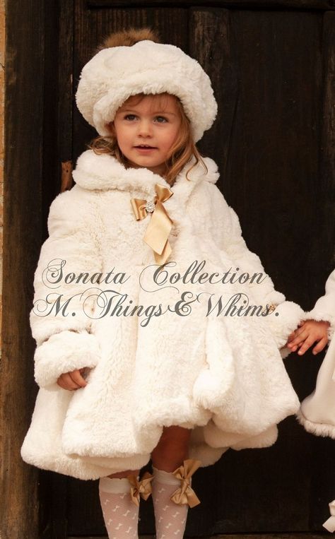 PLEASE, CHECK THE CHART SIZE BEFORE YOU PLACE THE ORDER . SPANISH SIZES RUNS LARGE. We recommend read this listing entirely for know how do your order correctly. MONIQUE'S THINGS. CUSTOM BOUTIQUE.   Clothing for babies and children. Completely handmade in SPAIN with European material. **THIS LISTING IS FOR THE COAT ONLY. HAT, BONNET OR BERET ARE SOLD SEPARATELY. LINK TO BUY THE ACCESSORIES: www.etsy.com/es/listing/1597993582 Contact us if you need more information about sizes, materials, design, Old Chest, Baby Clothes Organization, Baby Couture, Zootopia, Girls Jacket, Mother And Child, Winter Coat, Festival Season, Childrens Clothes