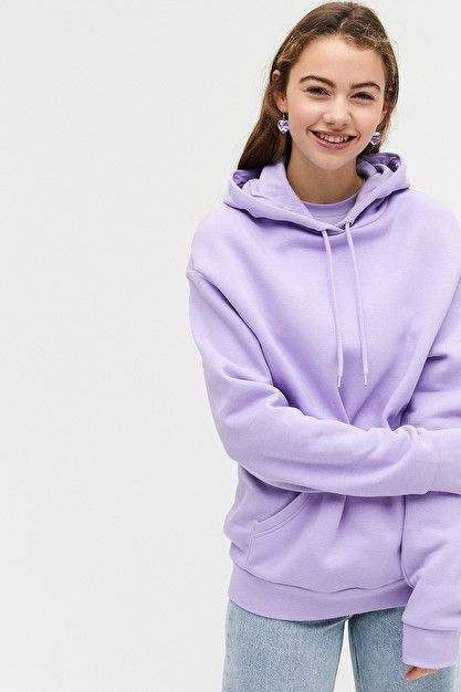 Cosy sweatshirt - Light purple - Sweatshirts & hoodies - Monki GB Purple Hoodie Outfit, Lilac Hoodie, Light Purple Hoodie, Vintage Nike Sweatshirt, Oversized Hoodies, Purple Sweatshirt, Purple Hoodie, Sweatshirt Fabric, Sweat Hoodie