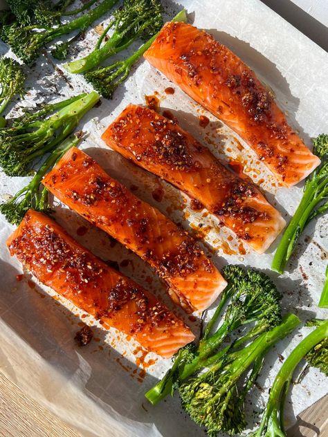 Chili Crisp Honey Salmon - Snacking Emily Chili Onion Crunch Salmon, Chili Crunch Salmon, Spicy Salmon Recipes, Salmon Snack, Oven Salmon, Chili Crisp, Salmon Soy Sauce, Honey Salmon, Salmon Seasoning